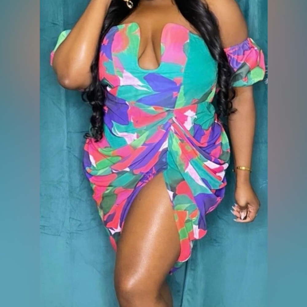 PRETTYLITTLETHING colorful dress